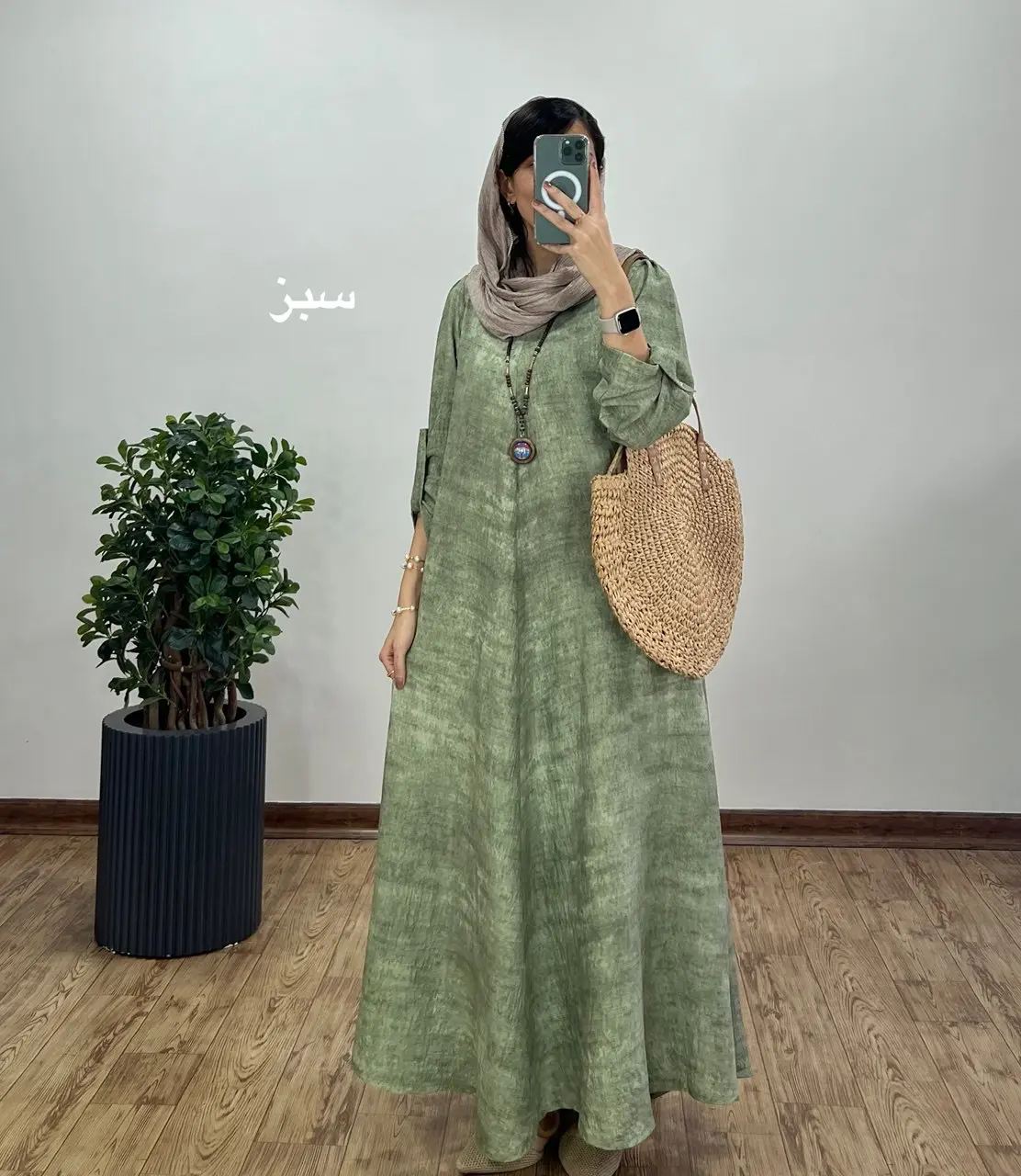 پیراهن مانتویی بلند سوپر کلوش فریال (پیش فروش)